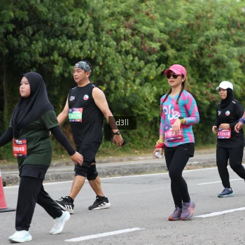 Runner Photo 3746455
