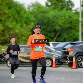 Runner Photo 3746487
