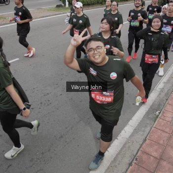 Runner Photo 3746497