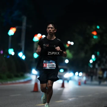 Runner Photo 3746514