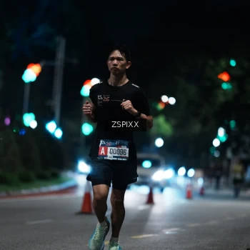 Runner Photo 3746517