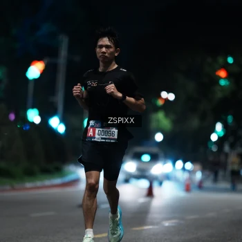 Runner Photo 3746522