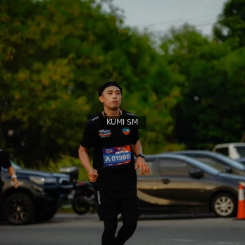 Runner Photo 3746526
