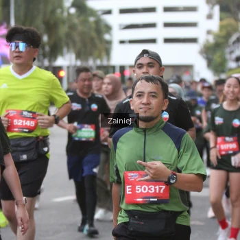 Runner Photo 3746562