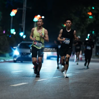 Runner Photo 3746611