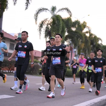 Runner Photo 3746615