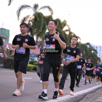 Runner Photo 3746630