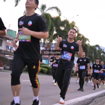 Runner Photo 3746637
