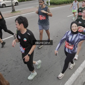 Runner Photo 3746649