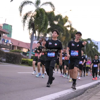 Runner Photo 3746672