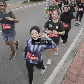 Runner Photo 3746676