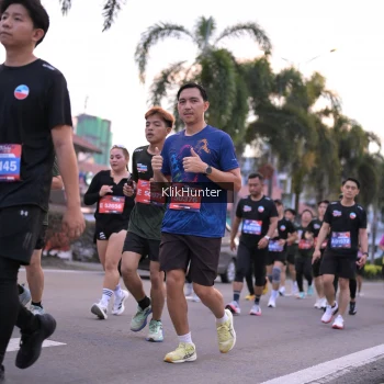 Runner Photo 3746684