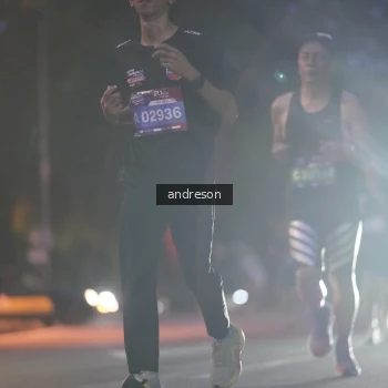 Runner Photo 3746687
