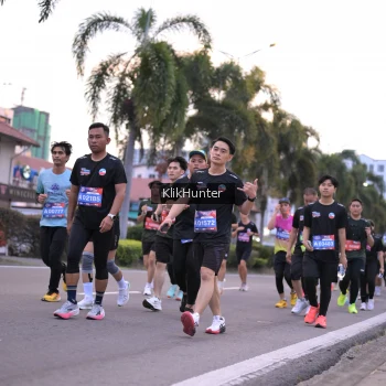 Runner Photo 3746706