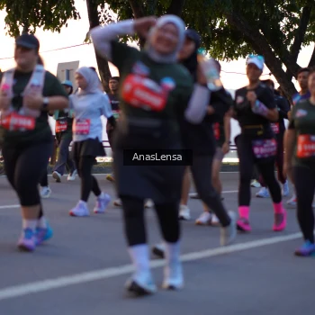 Runner Photo 3746712