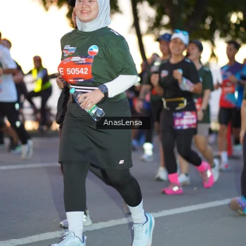 Runner Photo 3746743