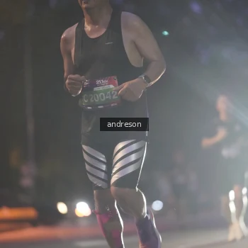 Runner Photo 3746756