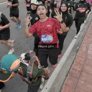 Runner Photo 3746764