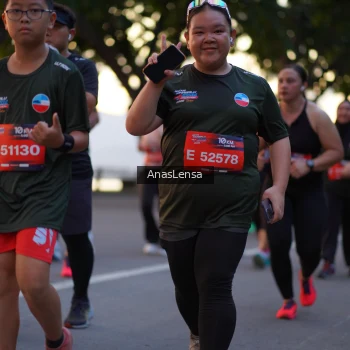 Runner Photo 3746771