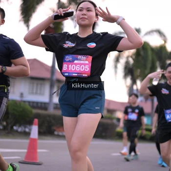 Runner Photo 3746800