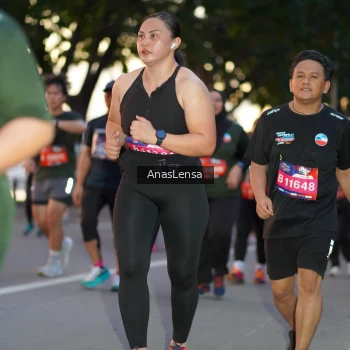 Runner Photo 3746809