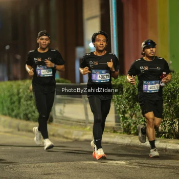 Runner Photo 3746822
