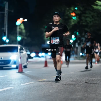 Runner Photo 3746834