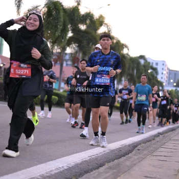 Runner Photo 3746843