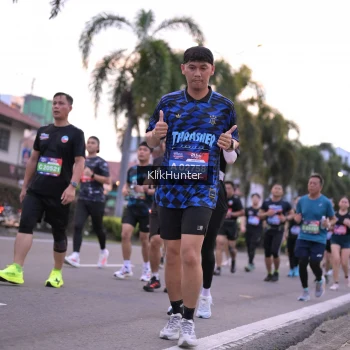 Runner Photo 3746860