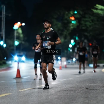 Runner Photo 3746872