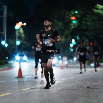 Runner Photo 3746881