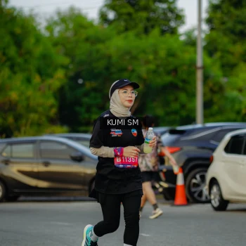 Runner Photo 3746909