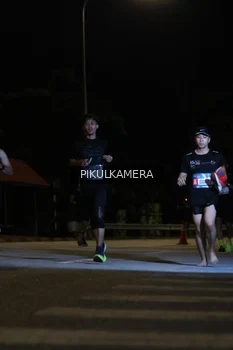 Runner Photo 3746933
