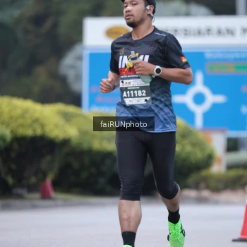 Runner Photo 3746934