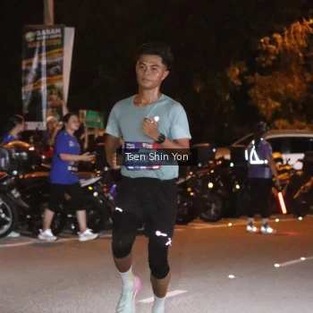 Runner Photo 3746941