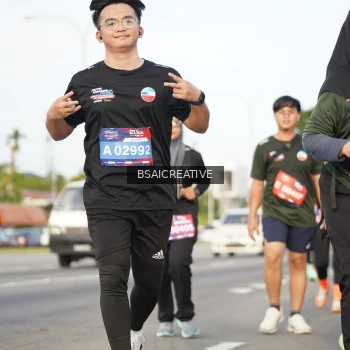 Runner Photo 3746945