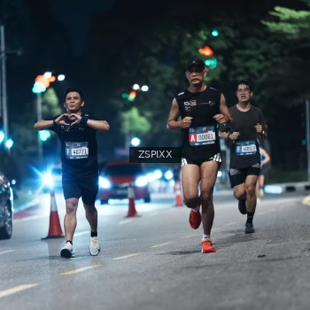 Runner Photo 3746946