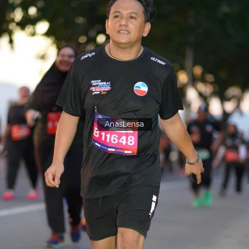 Runner Photo 3746949