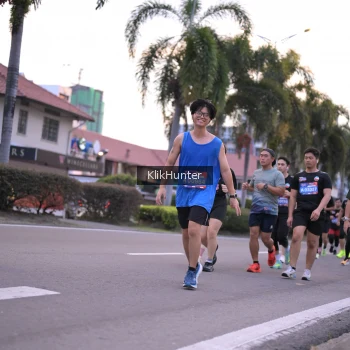 Runner Photo 3746955