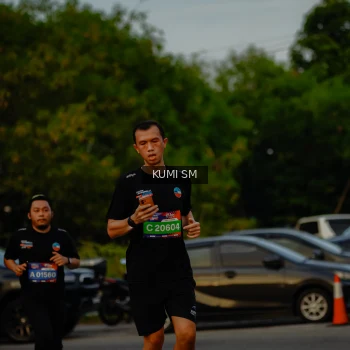 Runner Photo 3746969