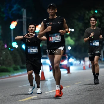 Runner Photo 3746987