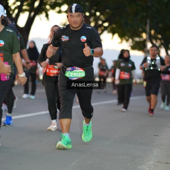 Runner Photo 3747030