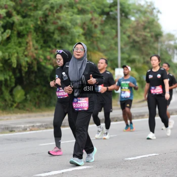 Runner Photo 3747063