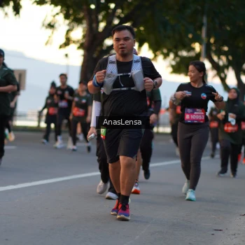 Runner Photo 3747102