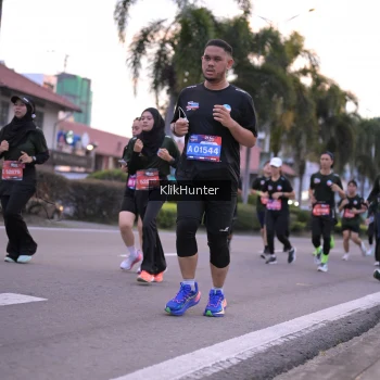 Runner Photo 3747129
