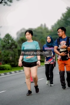 Runner Photo 3747136