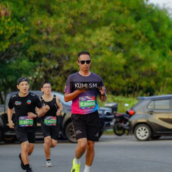 Runner Photo 3747216