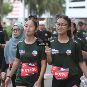 Runner Photo 3747229