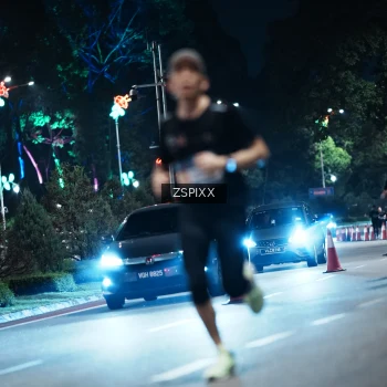 Runner Photo 3747400