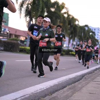 Runner Photo 3747445